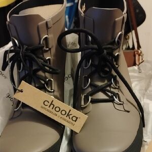 Chooka Women's Taupe Lace-Up Boots